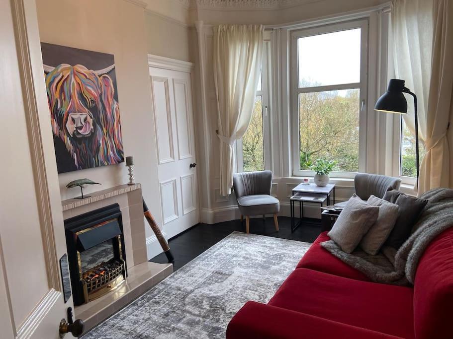Beautiful Traditional Flat In The Center Of Largs. Buitenkant foto