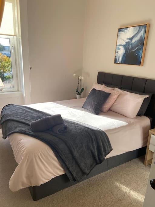 Beautiful Traditional Flat In The Center Of Largs. Buitenkant foto